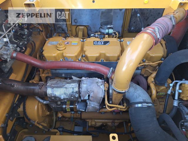 Гусеничный экскаватор Cat 390FL: фото 36