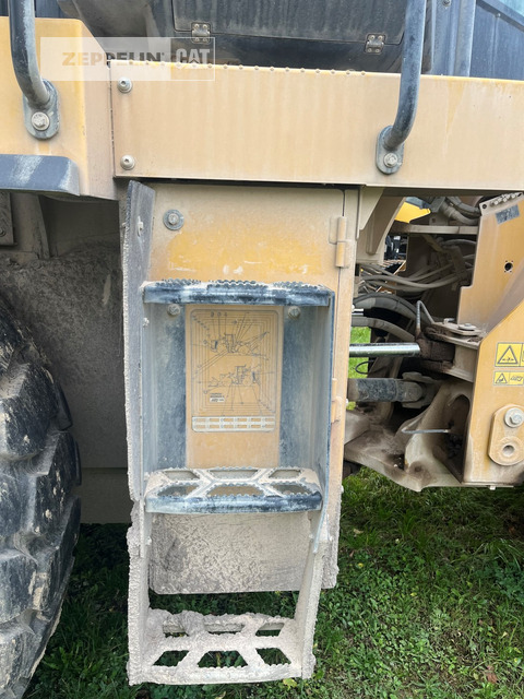 Колёсный погрузчик Cat 962M: фото 32