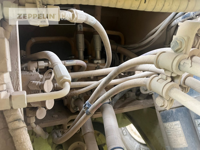 Колёсный погрузчик Cat 962M: фото 23