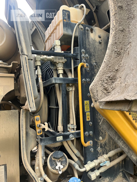 Колёсный погрузчик Cat 962M: фото 36