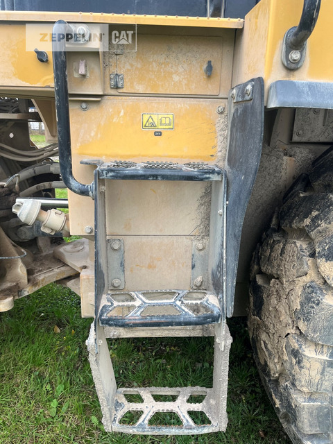 Колёсный погрузчик Cat 962M: фото 25