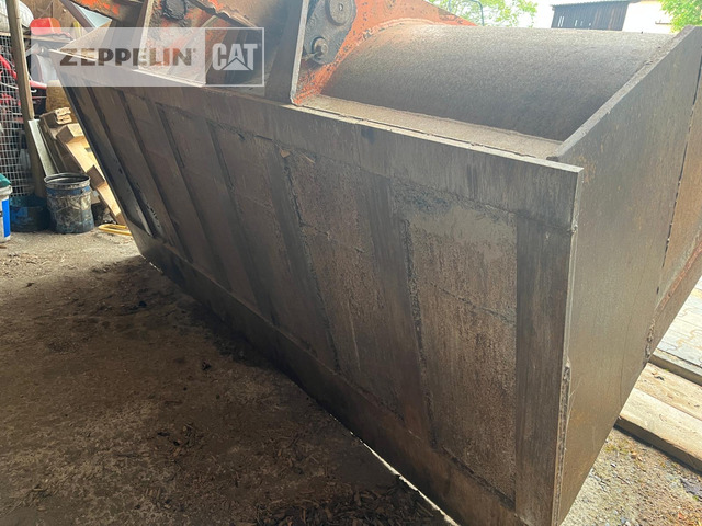 Hitachi ZW220 - Колёсный погрузчик: фото 4 Hitachi ZW220 - Колёсный погрузчик: фото 4