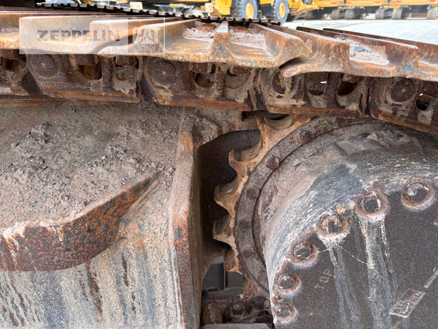 Komatsu HB215LC-2 - Гусеничный экскаватор: фото 5 Komatsu HB215LC-2 - Гусеничный экскаватор: фото 5