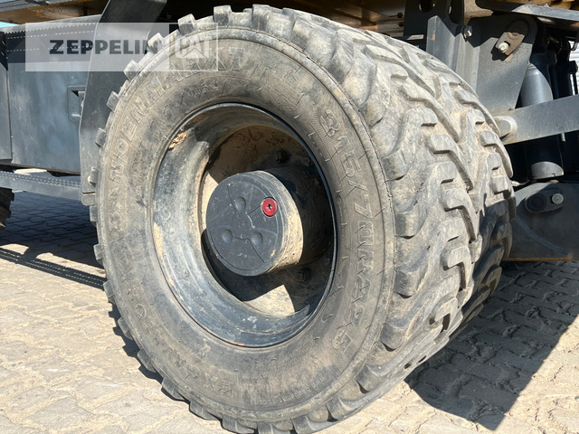 Колёсный экскаватор Komatsu PW148-11: фото 8
