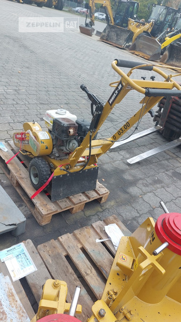 Sonstiges Baumstumpffräse RG13 - Измельчитель пней: фото 3 Sonstiges Baumstumpffräse RG13 - Измельчитель пней: фото 3