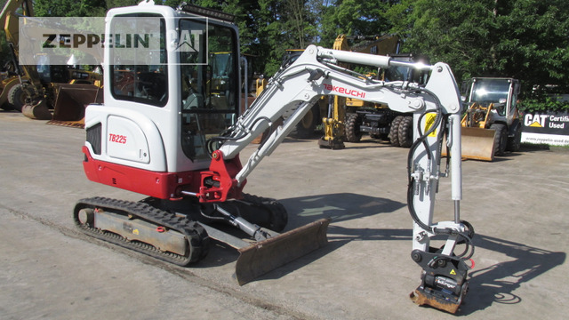 Takeuchi, Japan TB225 - Мини-экскаватор: фото 1 Takeuchi, Japan TB225 - Мини-экскаватор: фото 1