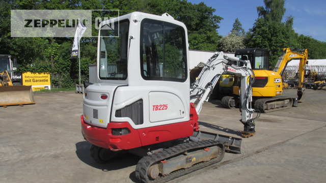 Takeuchi, Japan TB225 - Мини-экскаватор: фото 2 Takeuchi, Japan TB225 - Мини-экскаватор: фото 2