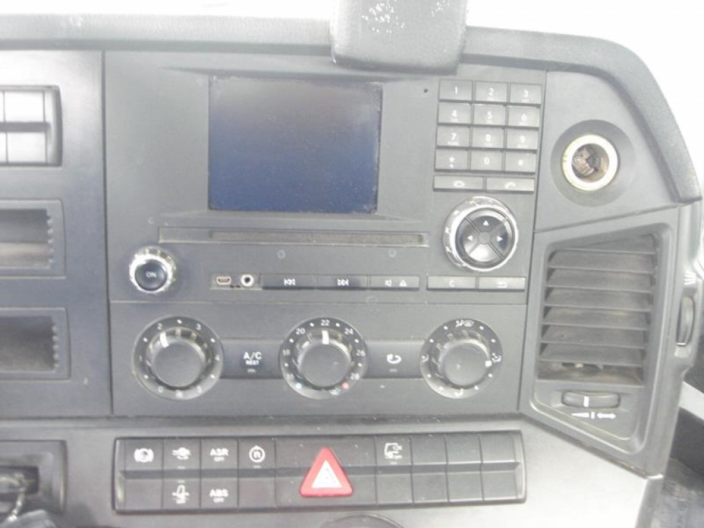 MERCEDES-BENZ Arocs 3240 B Betonmischer Stetter - Грузовик: фото 3 MERCEDES-BENZ Arocs 3240 B Betonmischer Stetter - Грузовик: фото 3