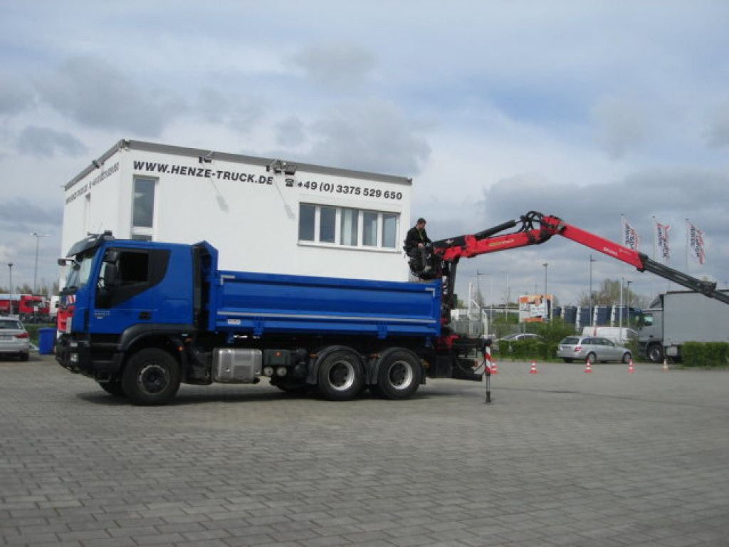 Iveco TRACKER 260T50 6x4 3-Achs Kipper Heckkran Espilo - Автоманипулятор, Самосвал: фото 3 Iveco TRACKER 260T50 6x4 3-Achs Kipper Heckkran Espilo - Автоманипулятор, Самосвал: фото 3