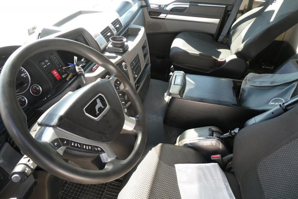 MAN TG-S 35.460 8x6 4 Achs Muldenkipper Meiller 18m³ в лизинг MAN TG-S 35.460 8x6 4 Achs Muldenkipper Meiller 18m³: фото 15 MAN TG-S 35.460 8x6 4 Achs Muldenkipper Meiller 18m³ в лизинг MAN TG-S 35.460 8x6 4 Achs Muldenkipper Meiller 18m³: фото 15