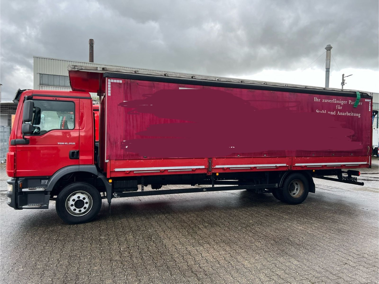 MAN TGM 15.250 Spezial Aufbau Langmaterial 7,5m - Тентованный грузовик: фото 4 MAN TGM 15.250 Spezial Aufbau Langmaterial 7,5m - Тентованный грузовик: фото 4