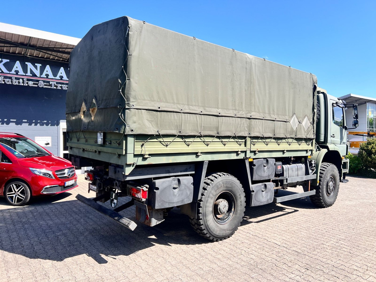 Mercedes-Benz 1829 A Axor 4x4 EX- 31 TKM Camper Expedi - Тентованный грузовик: фото 3 Mercedes-Benz 1829 A Axor 4x4 EX- 31 TKM Camper Expedi - Тентованный грузовик: фото 3