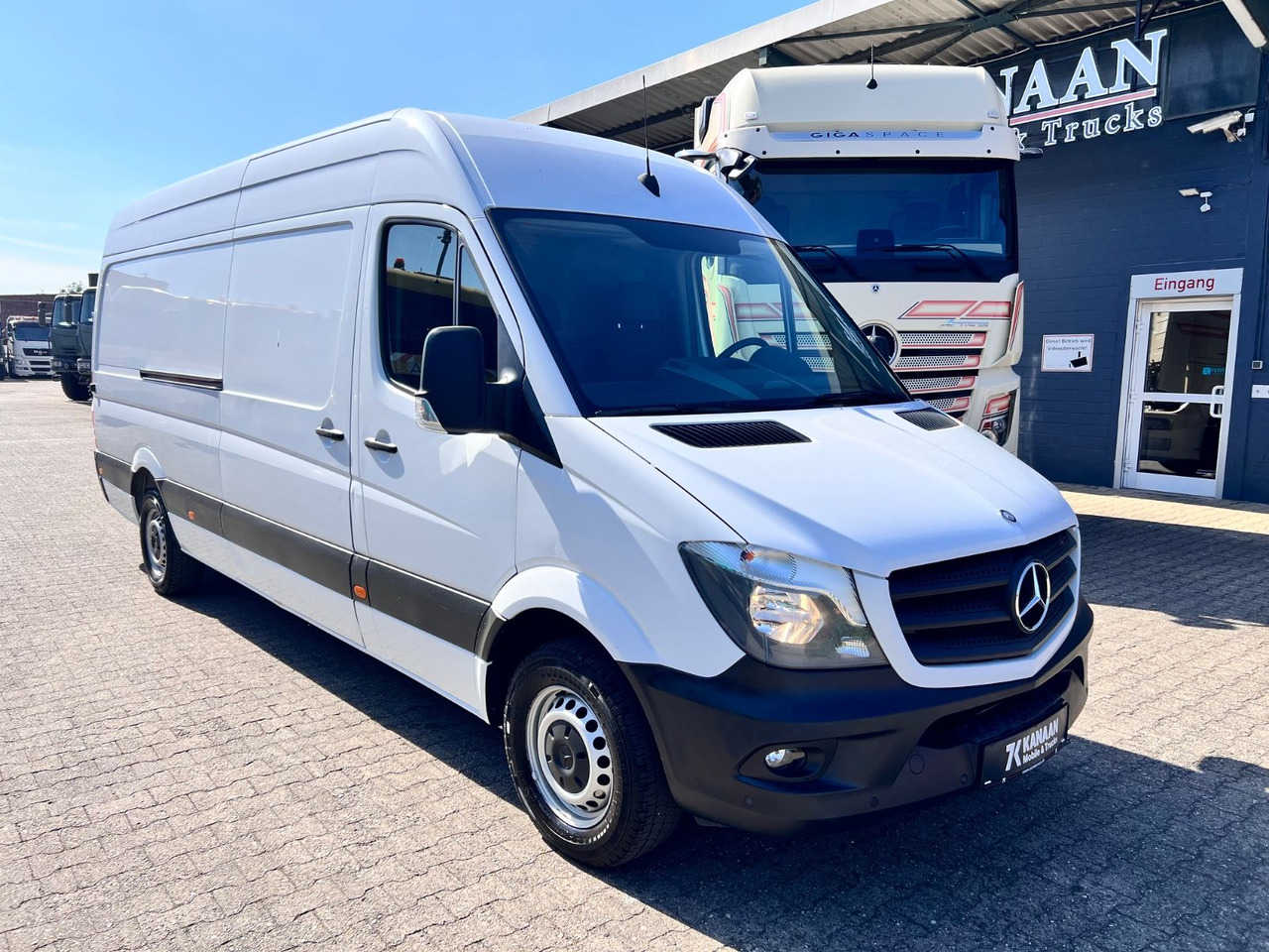 Mercedes-Benz Sprinter II Kasten 316 CDI MAXI - Цельнометаллический фургон: фото 1 Mercedes-Benz Sprinter II Kasten 316 CDI MAXI - Цельнометаллический фургон: фото 1