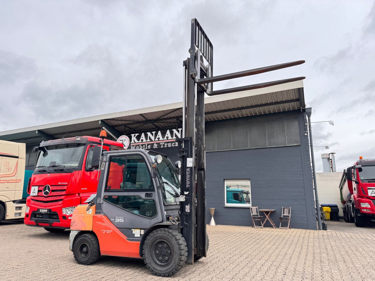 Toyota Tonero 35  Diesel Stapler 3.274h  Sideshift - Дизельный погрузчик: фото 2 Toyota Tonero 35  Diesel Stapler 3.274h  Sideshift - Дизельный погрузчик: фото 2