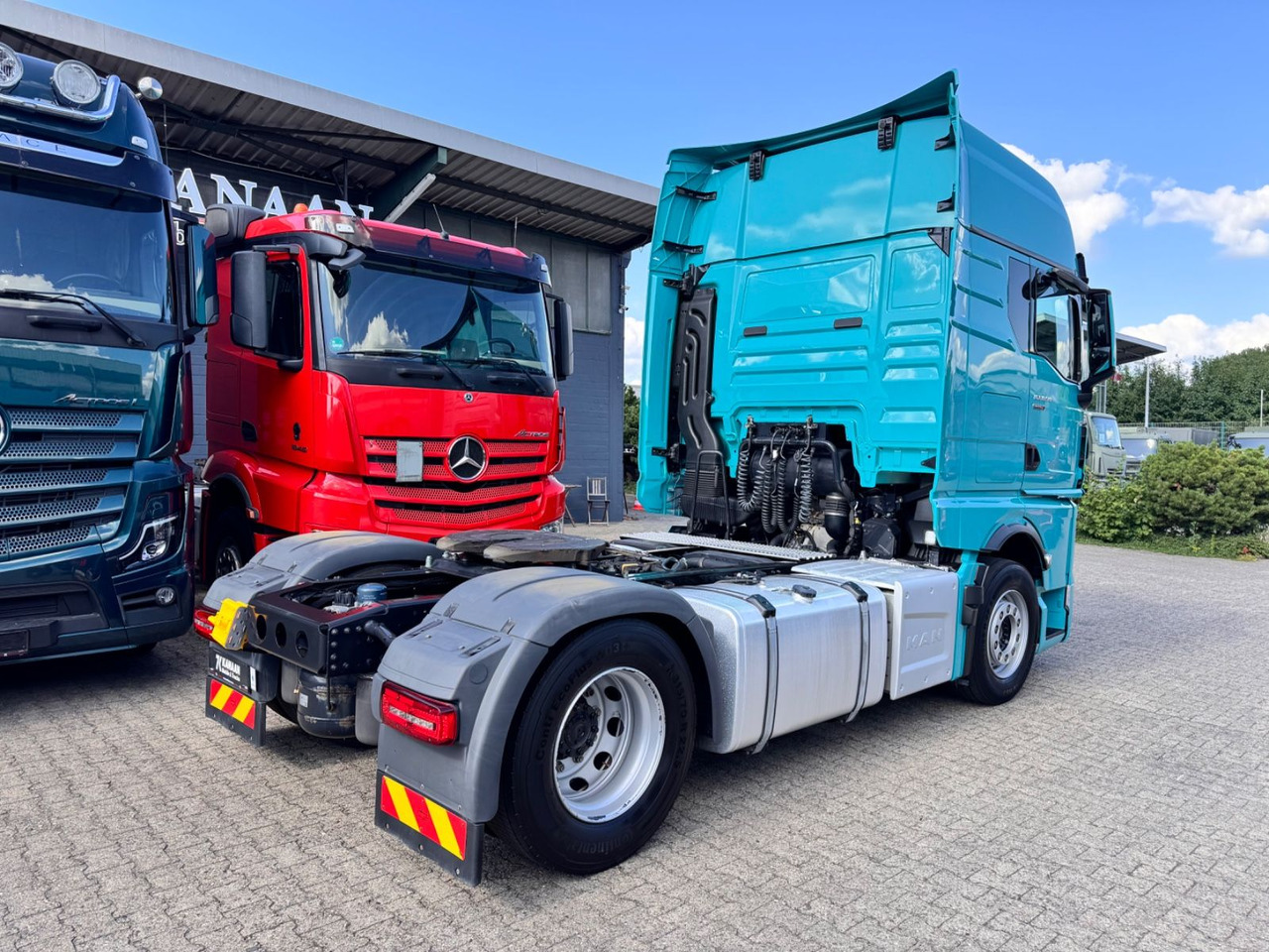 MAN 18.510 TGX 4x2 BL GX 2x Tanks TOP Ausstattung - Тягач: фото 5 MAN 18.510 TGX 4x2 BL GX 2x Tanks TOP Ausstattung - Тягач: фото 5
