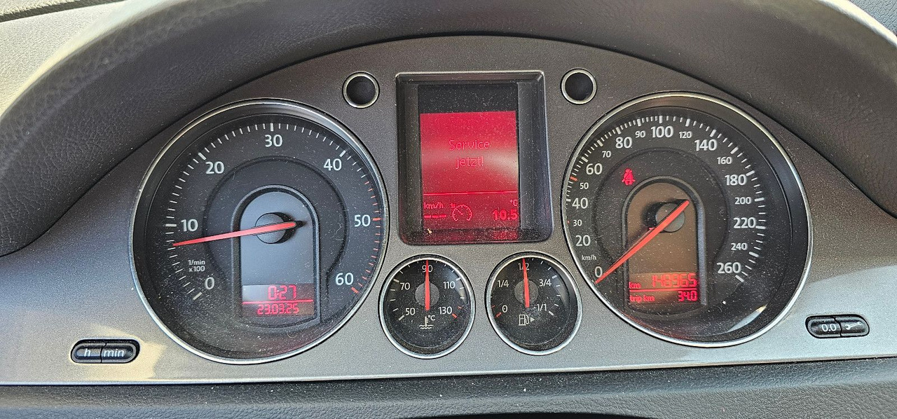 Седан Volkswagen Allrad Feuerwehr Kommandowagen HVO KDOW ELW: фото 12 Седан Volkswagen Allrad Feuerwehr Kommandowagen HVO KDOW ELW: фото 12