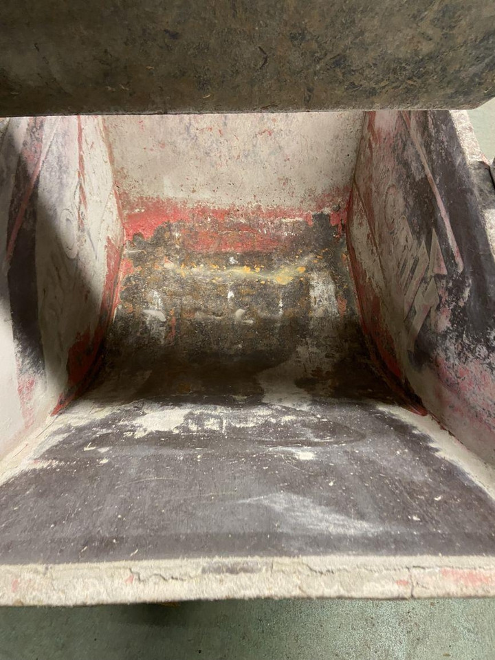 Hinowa HS1102 (4350)  - Мини-самосвал: фото 2 Hinowa HS1102 (4350)  - Мини-самосвал: фото 2