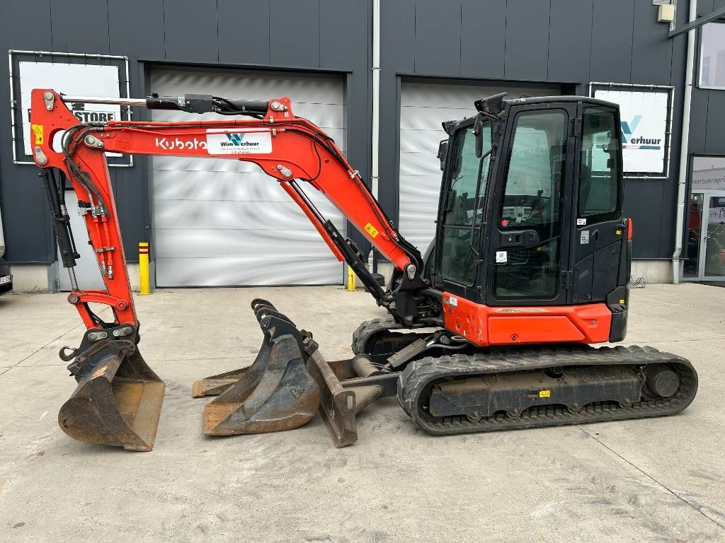 Kubota U 50 - Мини-экскаватор: фото 1 Kubota U 50 - Мини-экскаватор: фото 1