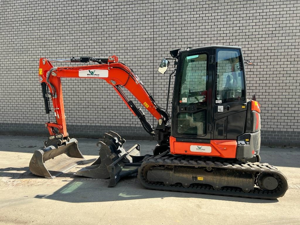 Kubota U 50 - Мини-экскаватор: фото 1 Kubota U 50 - Мини-экскаватор: фото 1