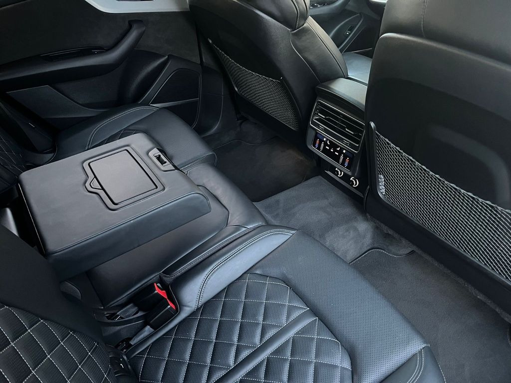 Внедорожник Audi Q8 50 TDI quattro tiptronic 22 Zoll*3xSline*Pano: фото 14