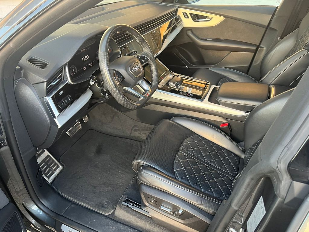 Audi Q8 50 TDI quattro tiptronic 22 Zoll*3xSline*Pano - Внедорожник: фото 5 Audi Q8 50 TDI quattro tiptronic 22 Zoll*3xSline*Pano - Внедорожник: фото 5