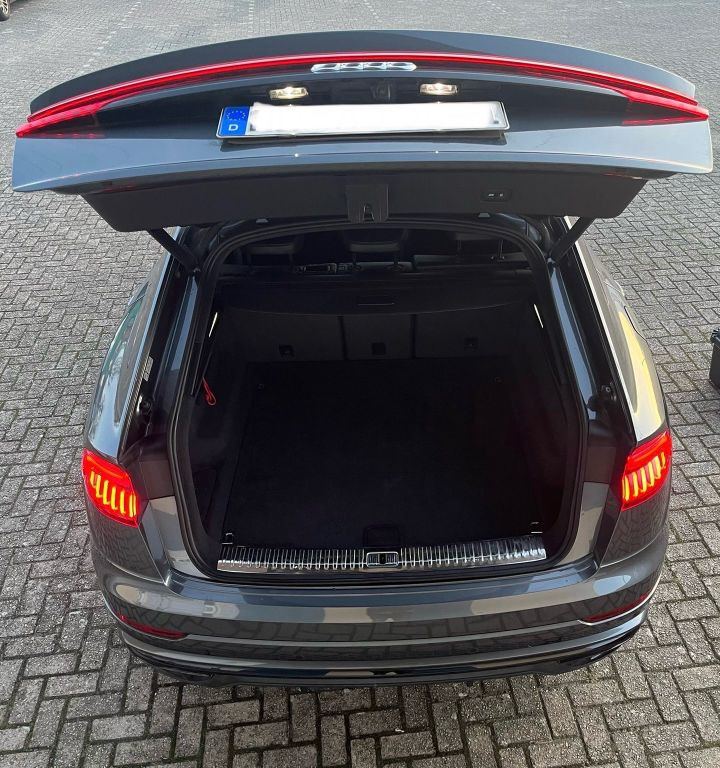 Внедорожник Audi Q8 50 TDI quattro tiptronic 22 Zoll*3xSline*Pano: фото 7