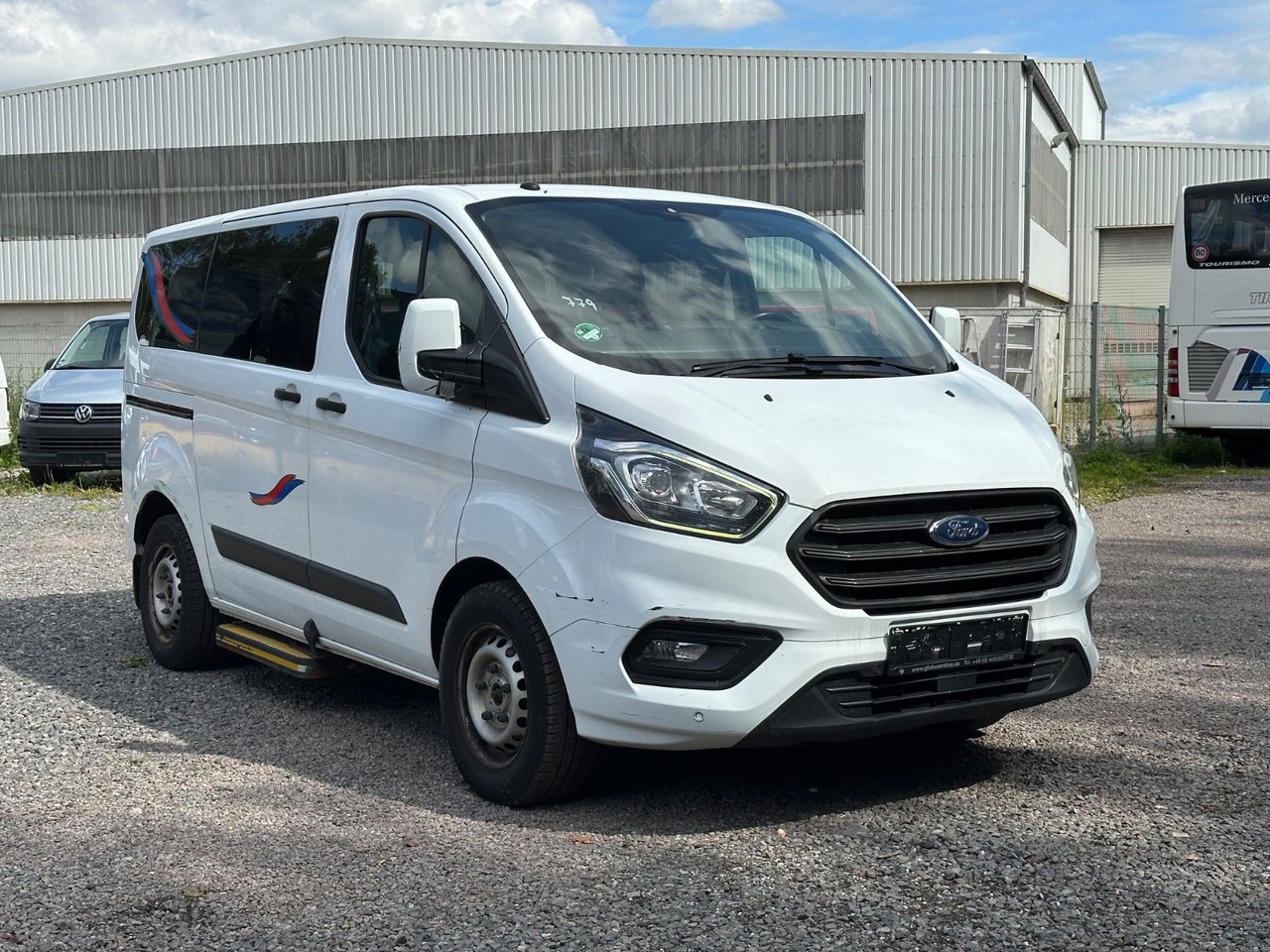 Ford Transit Custom (Klima*Euro 6) - Микроавтобус, Пассажирский фургон: фото 1 Ford Transit Custom (Klima*Euro 6) - Микроавтобус, Пассажирский фургон: фото 1