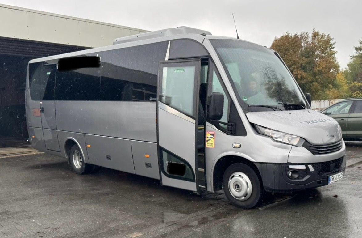 Iveco Atomic AN21 (wenig Km*7.2t) Rosero/ Rapido - Микроавтобус, Пассажирский фургон: фото 2 Iveco Atomic AN21 (wenig Km*7.2t) Rosero/ Rapido - Микроавтобус, Пассажирский фургон: фото 2