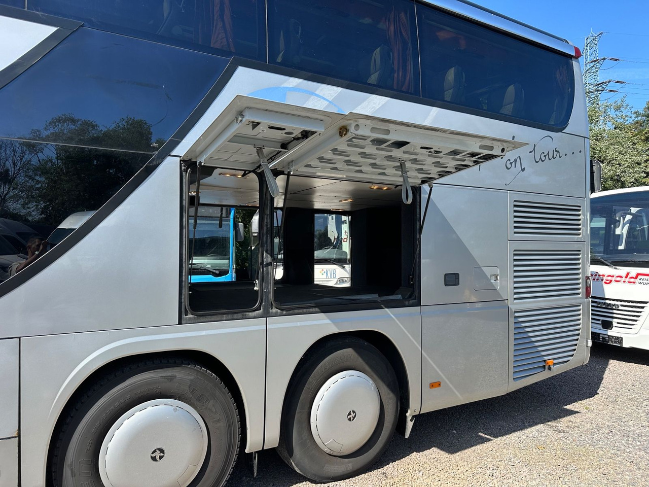 Setra S 431 DT (80Sitze*TOP*Euro 5*Panorama Dach) - Двухэтажный автобус: фото 4 Setra S 431 DT (80Sitze*TOP*Euro 5*Panorama Dach) - Двухэтажный автобус: фото 4