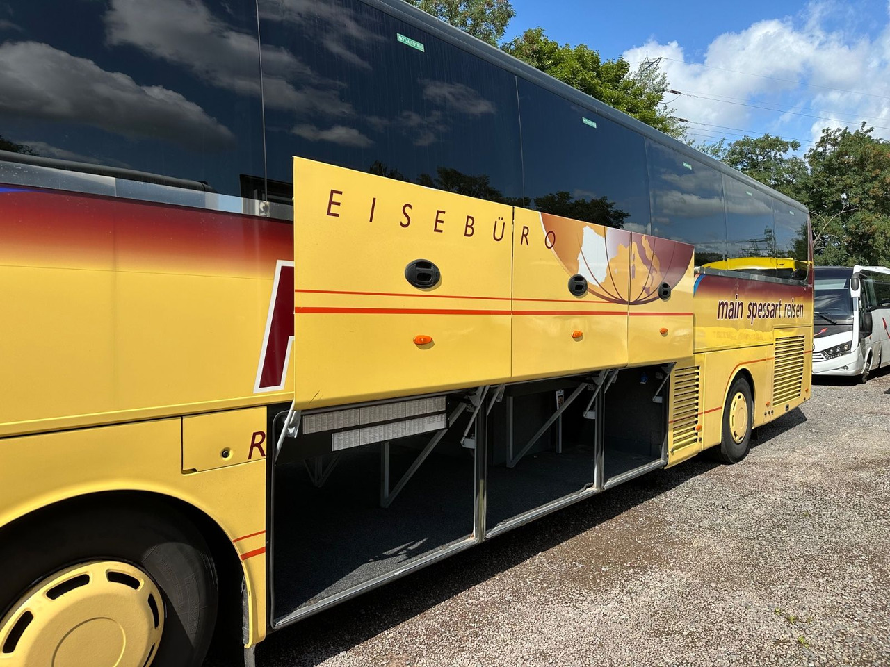 Vanhool TX16 Alicron (TOP*Euro 6) 515 /O350 - Туристический автобус: фото 3 Vanhool TX16 Alicron (TOP*Euro 6) 515 /O350 - Туристический автобус: фото 3